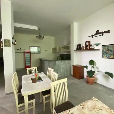Qerana'S Rooms: Corner Of Nature Golem  Bagian luar foto